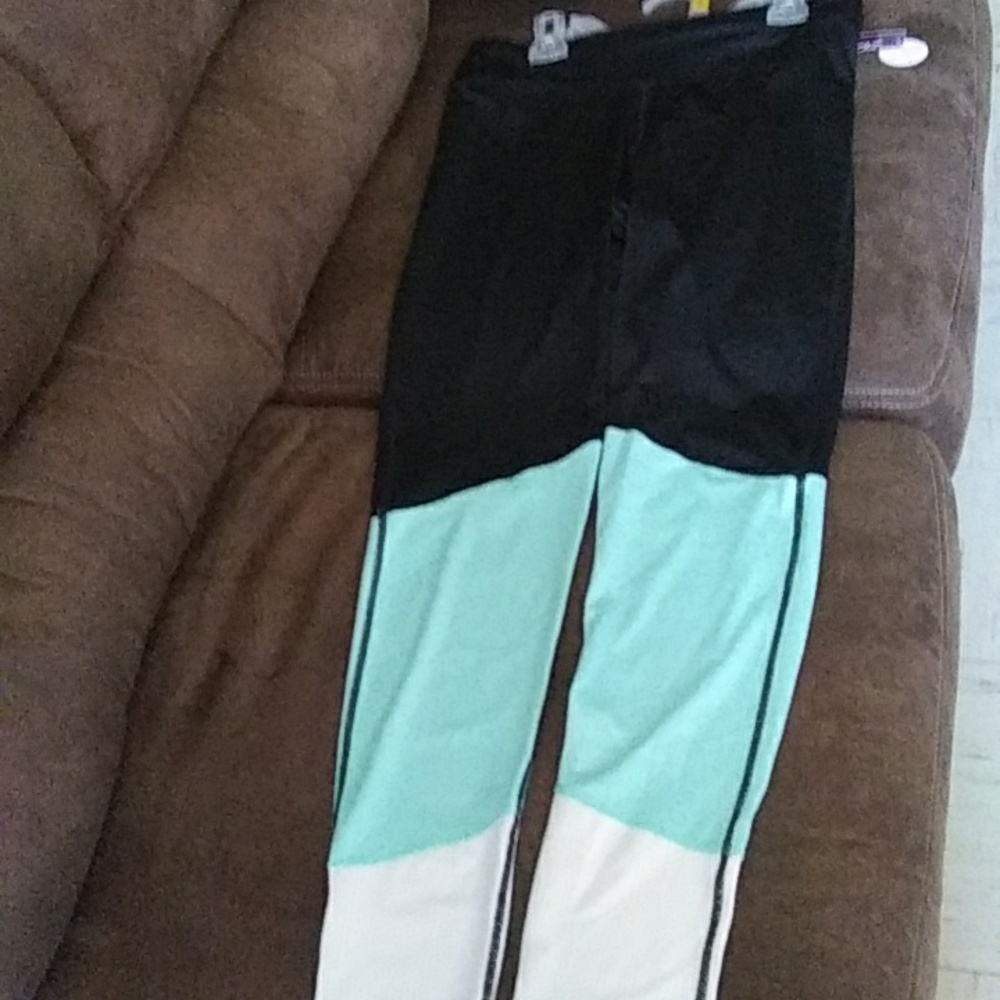 Brand New ZONE PRO Legging